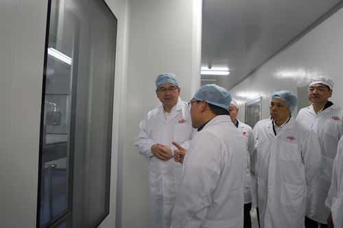 亭林方糕獨特風(fēng)味為何贏得當(dāng)?shù)厥晨偷那嗖A